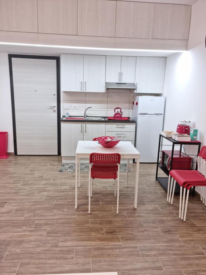 Balsamotto - Appartamento E Parcheggio Palermo Exterior photo
